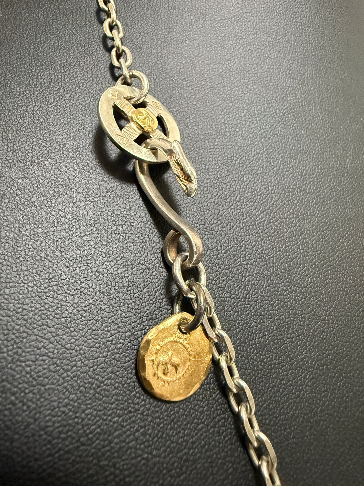 ゴローズ　先金特大フェザー左＋K18太陽inメタル小＋金メタルホイール付イーグルフック太角ロングチェーン（70cm）セットアップ